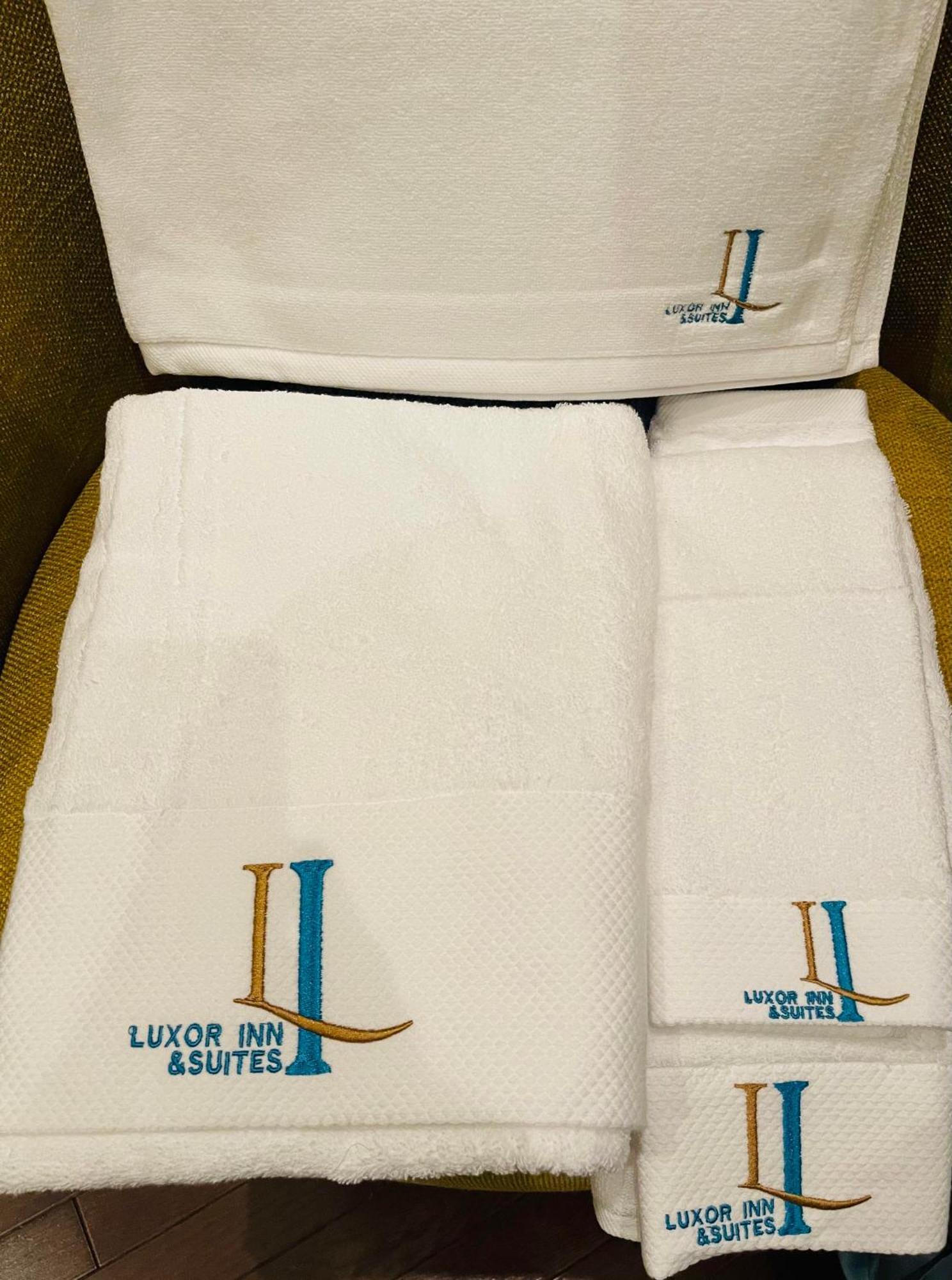 Luxor Inn & Suites, A Travelodge By Wyndham إلكينز المظهر الخارجي الصورة